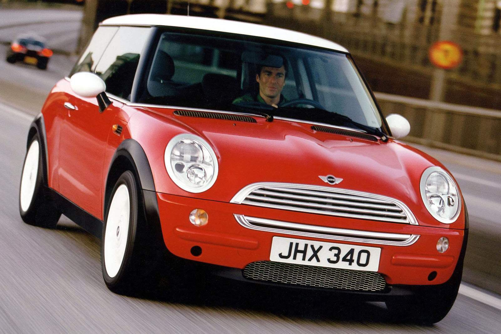 Used MINI Cooper [R50] (2001 - 2006) + Guide - Image 1