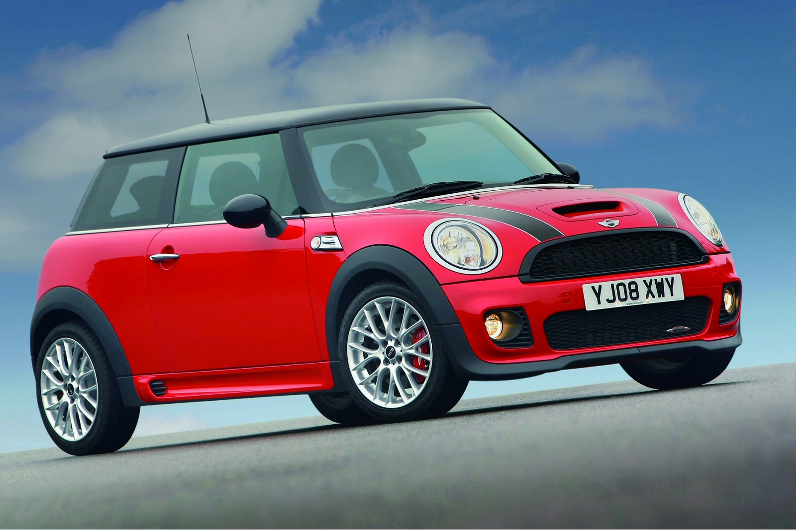 Used MINI Cooper D [R56] (2007 - 2014) + Guide - Image 1