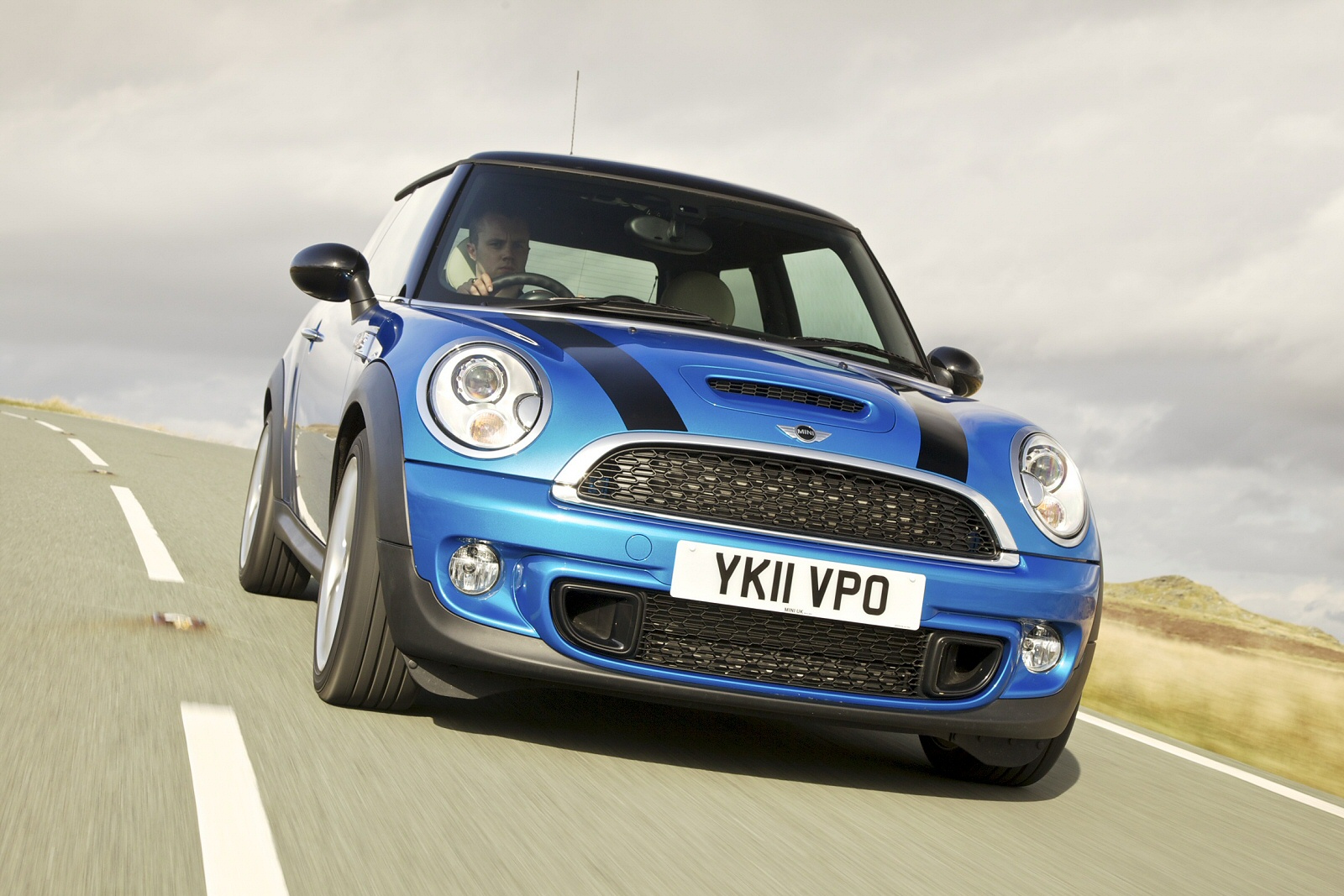 Used MINI 3-Door Cooper SD Hatch [R56] (2011 - 2014) + Guide - Image 1