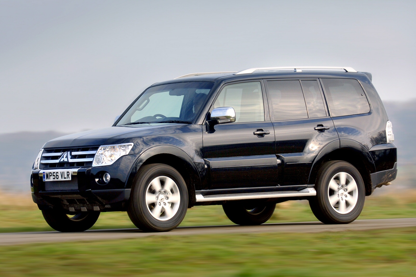 Used Mitsubishi Shogun (2007 - 2009) + Guide - Image 1