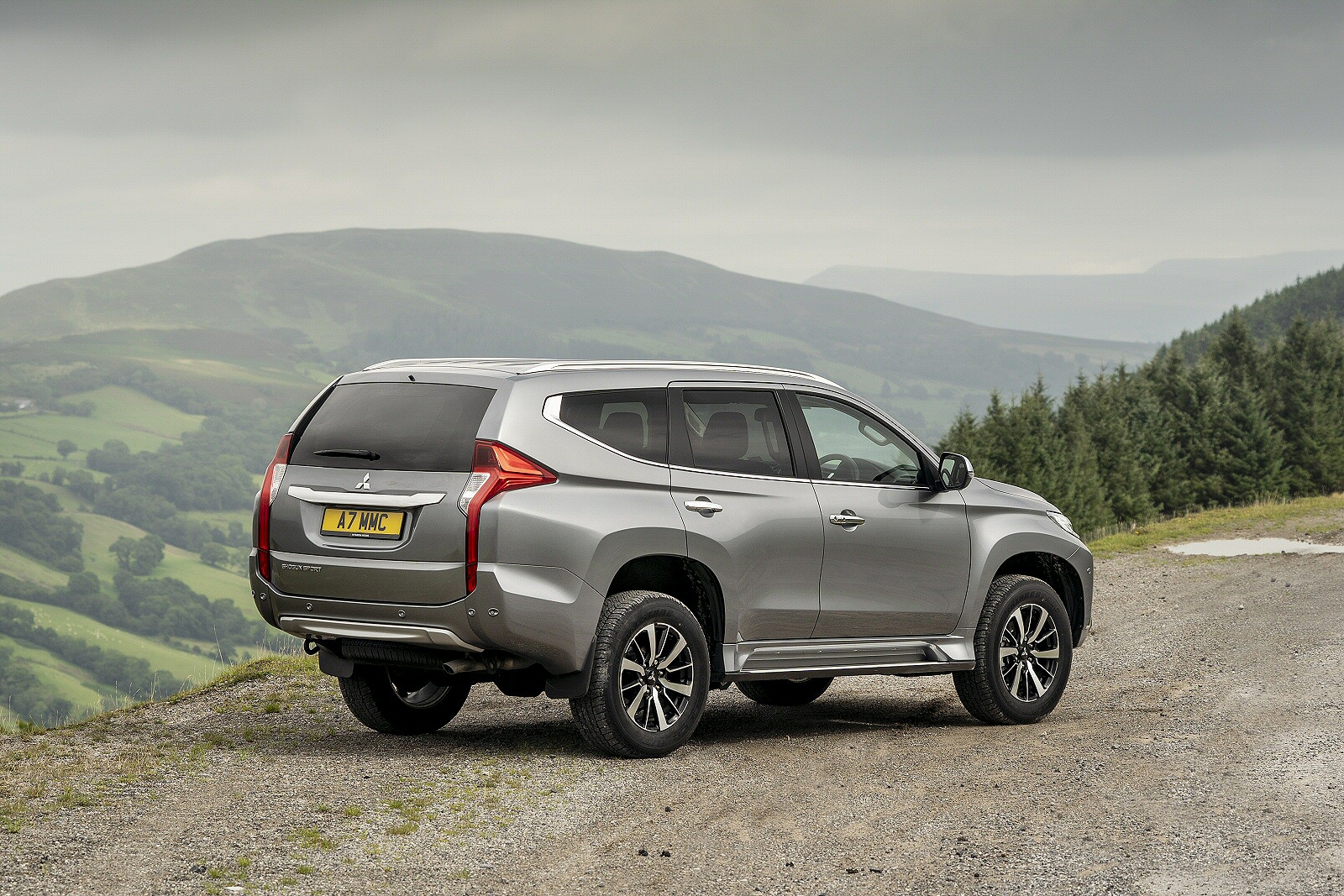 Used Mitsubishi Shogun Sport (2018 - 2021) + Guide - Image 1