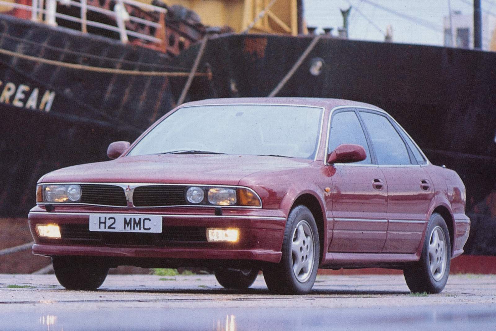 Used MitsubishiI Sigma (1991 - 1996) + Guide - Image 1