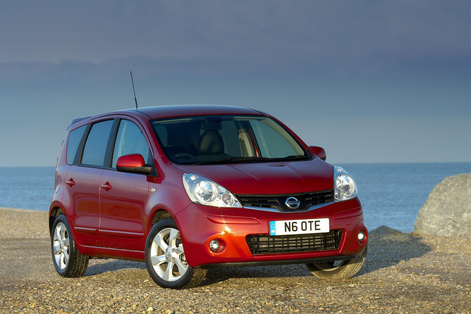 Used Nissan Note (2006 - 2010) + Guide - Image 1