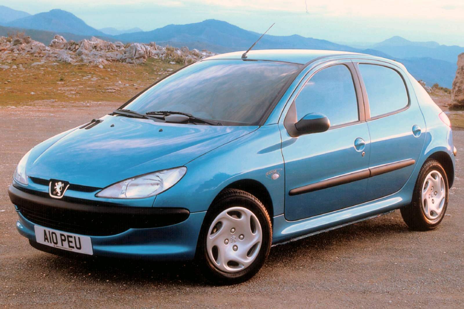 Used Peugeot 206 (1998 - 2009) + Guide - Image 1