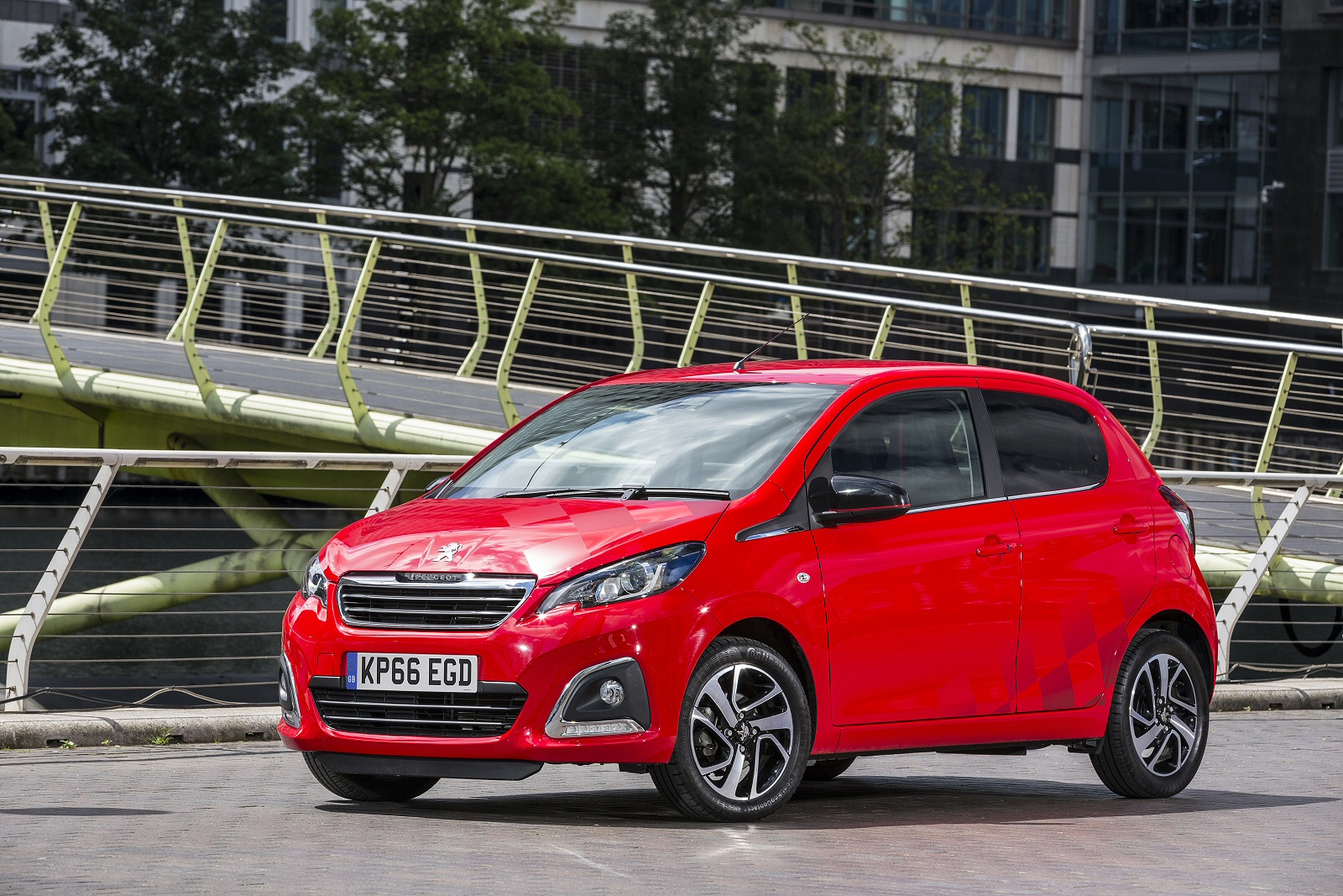 Used Peugeot 108 (2014 - 2020) + Guide - Image 1