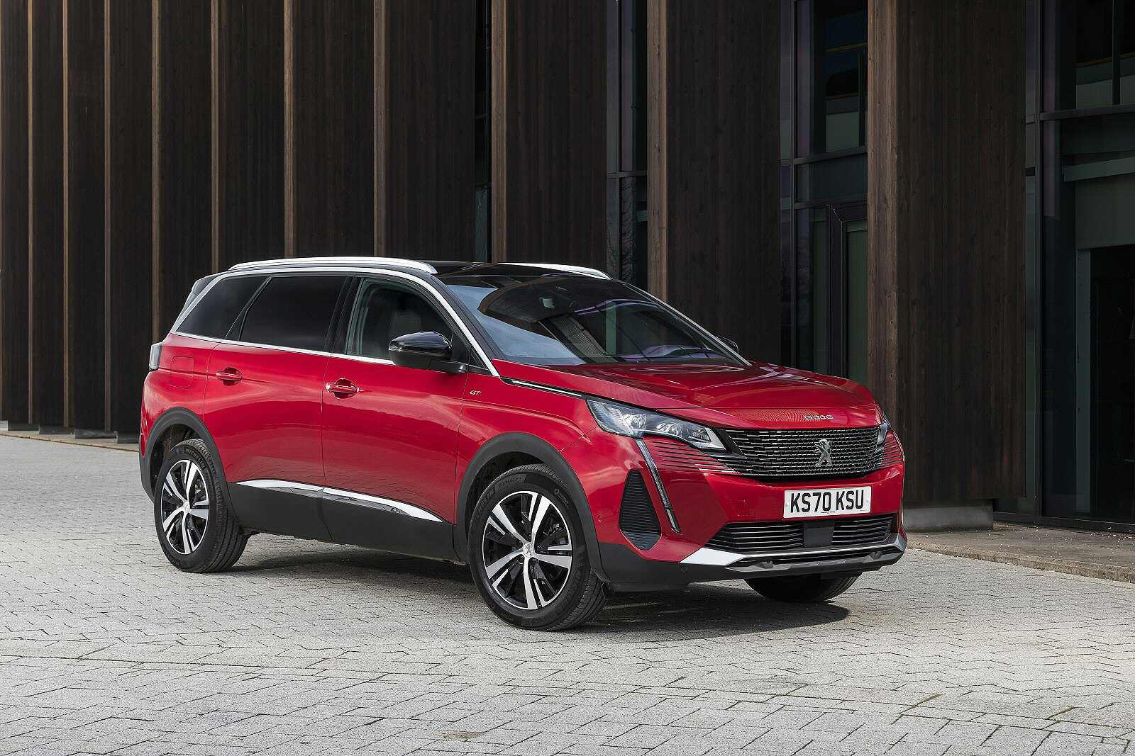 Used Peugeot 5008 (2017 - 2024) + Guide - Image 1