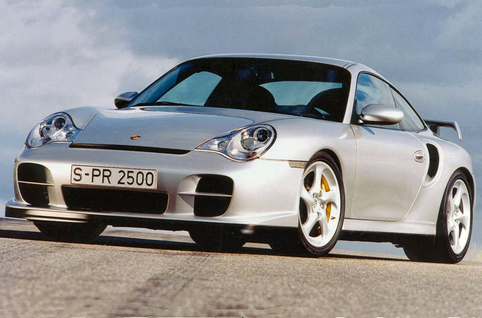 Used Porsche 911 GT2 (996 Series) (2002 - 2004) + Guide - Image 1
