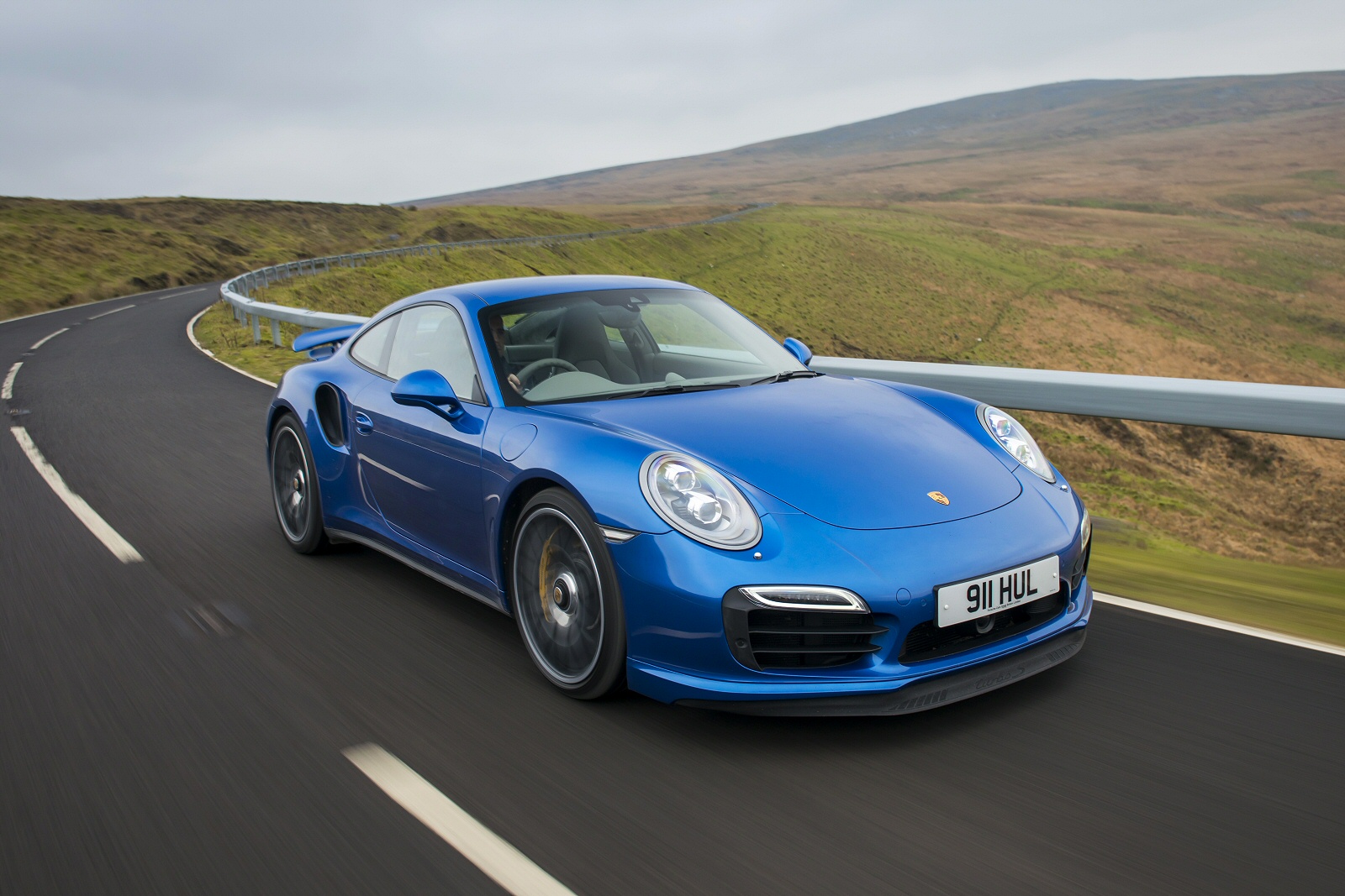 Used Porsche 911 Carrera (991 Series) (2011 - 2015) + Guide - Image 1
