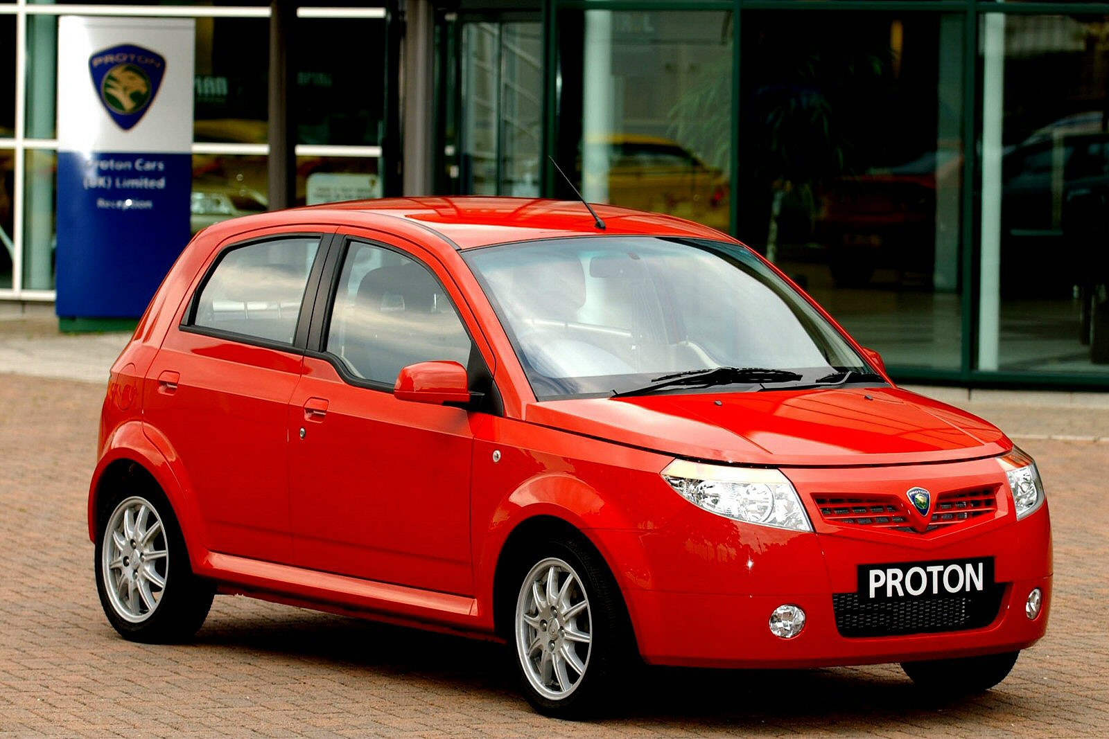 Used Proton Savvy (2005 - 2012) + Guide - Image 1