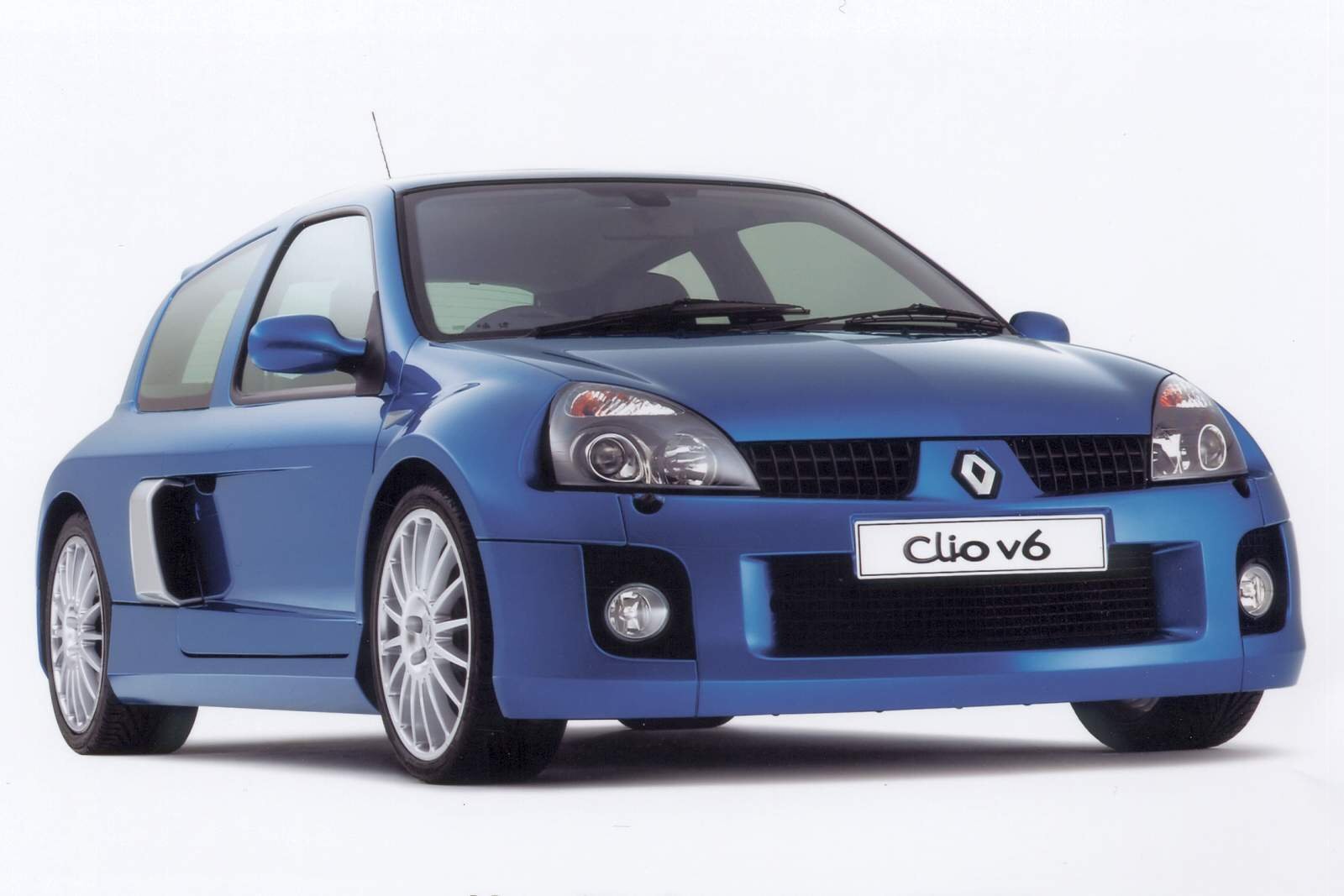 Used Renault Clio V6 (2001 - 2005) + Guide - Image 1