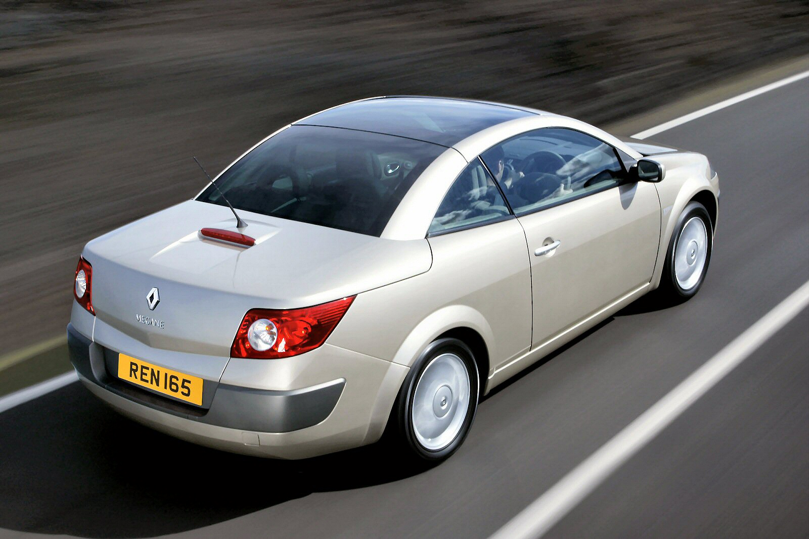 Used Renault Megane CC (2003 - 2010) + Guide - Image 1