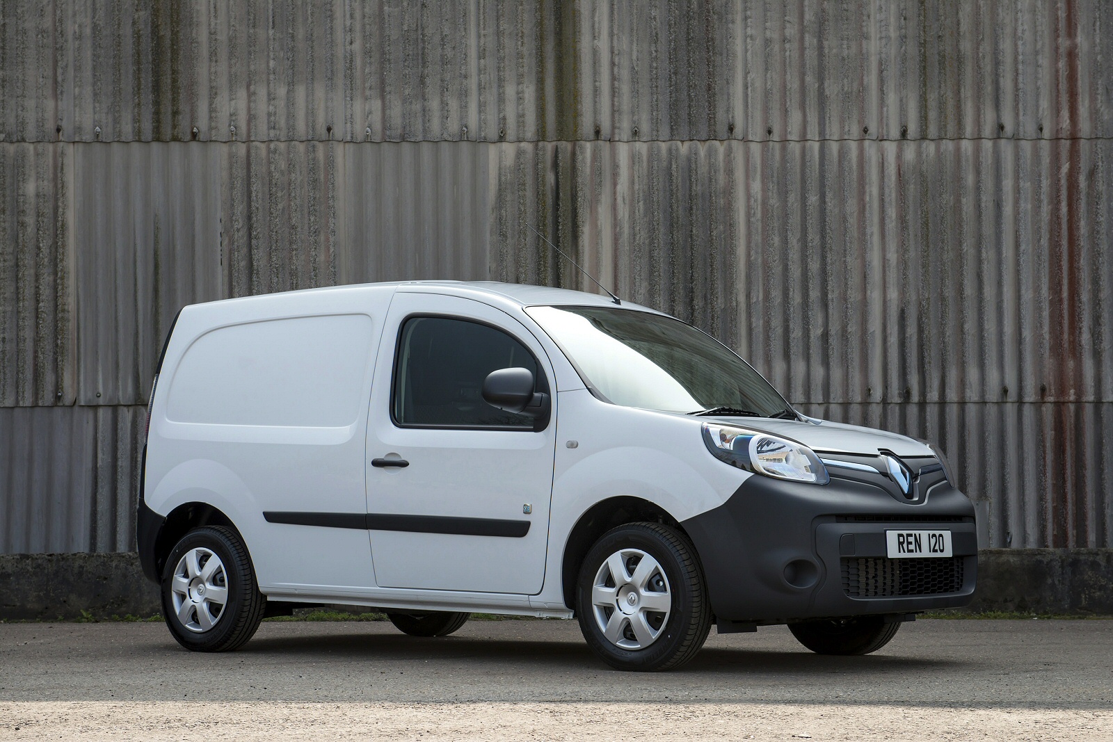 Used Renault Kangoo Van (2014 - 2022) + Guide - Image 1