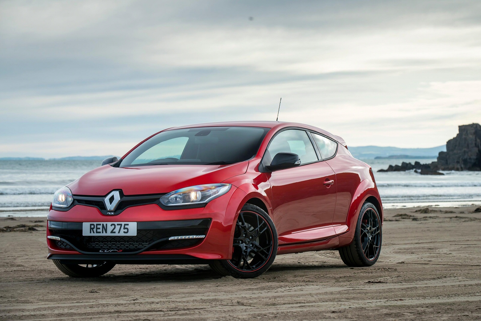 Used Renault Megane R.S. 265 & 275 (2012 - 2017) + Guide - Image 1