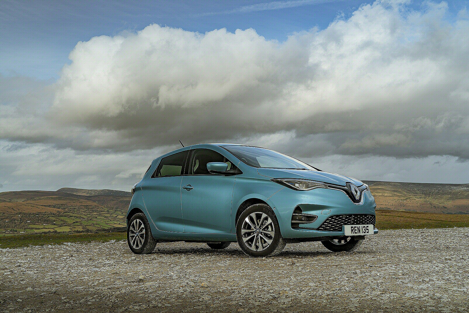 Used Renault ZOE (2019 - 2023) + Guide - Image 1