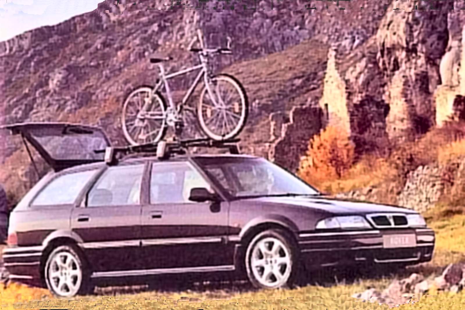 Used Rover Tourer (1994 - 1999) + Guide - Image 1