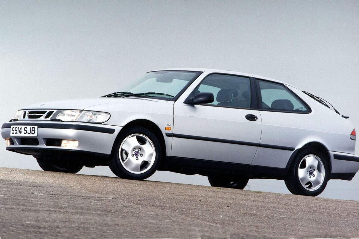 Used Saab 9-3 (1998 - 2002) + Guide - Image 1