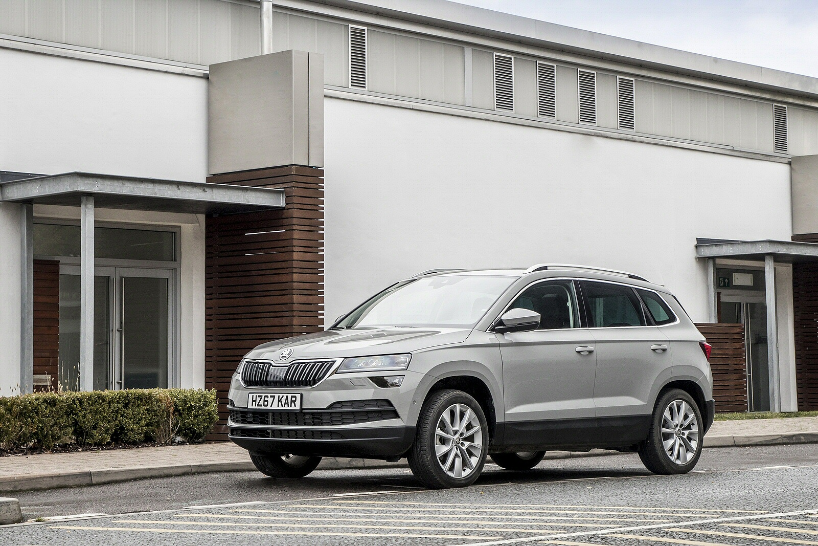 Used Skoda Karoq (2017 - 2021) + Guide - Image 1