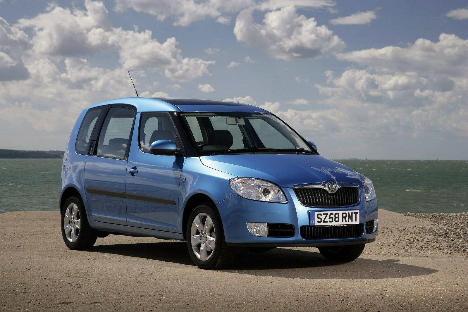 Used Skoda Roomster (2006 - 2010) + Guide - Image 1