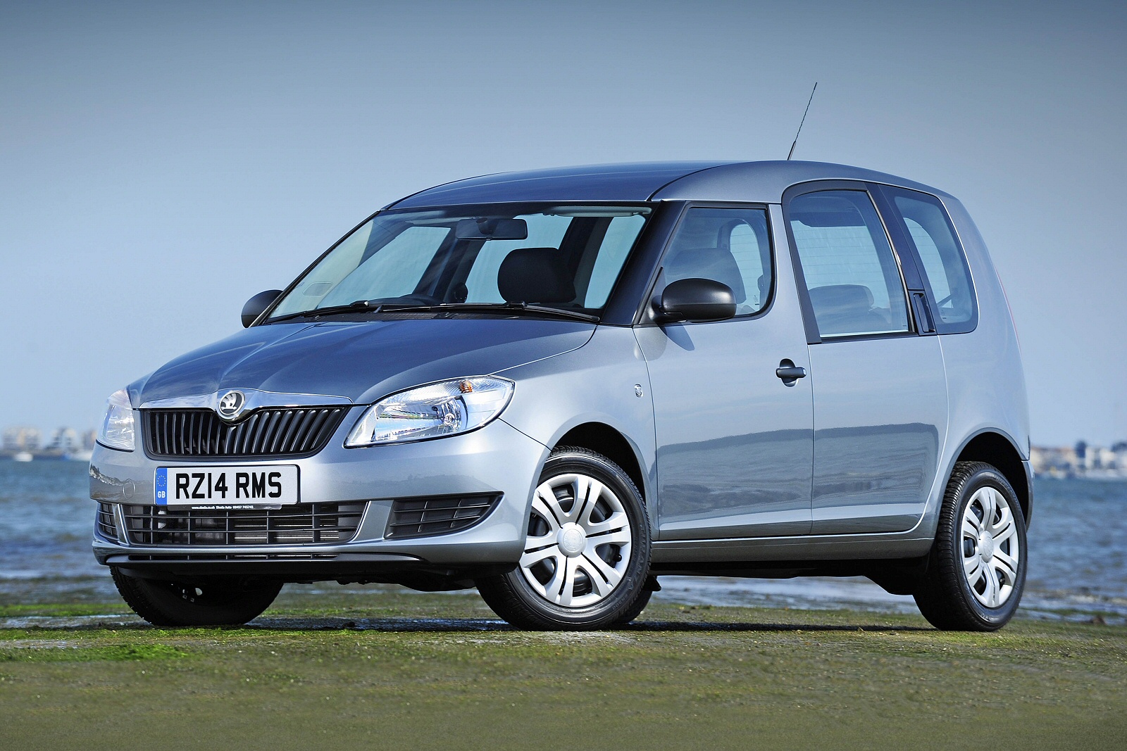 Used Skoda Roomster (2010 - 2015) + Guide - Image 1