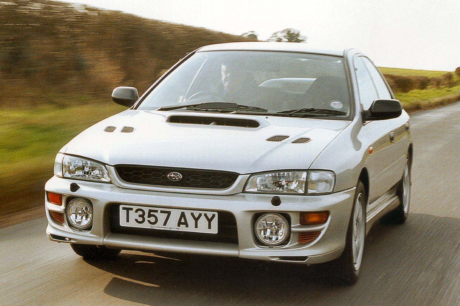Used Subaru Impreza (1993 - 2000) + Guide - Image 1
