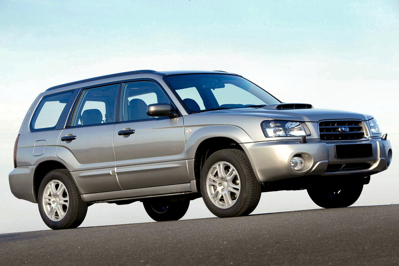 Used Subaru Forester (2002 - 2008) + Guide - Image 1