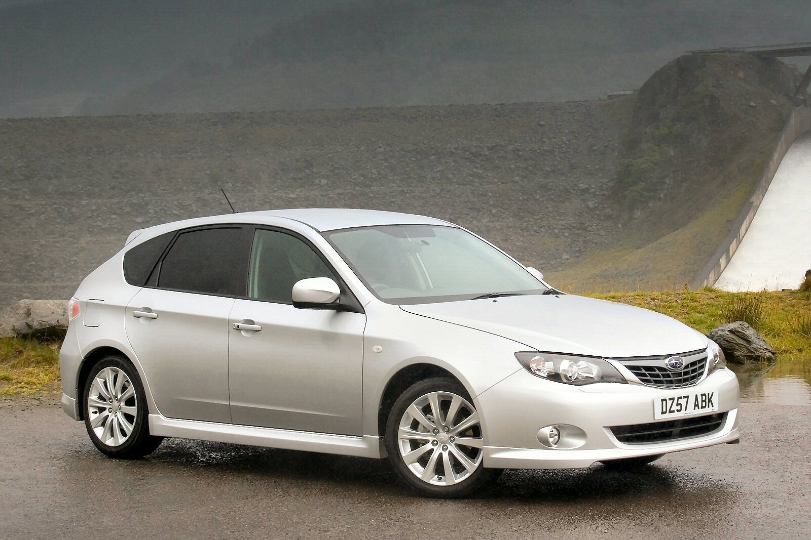 Used Subaru Impreza (2007 - 2010) + Guide - Image 1
