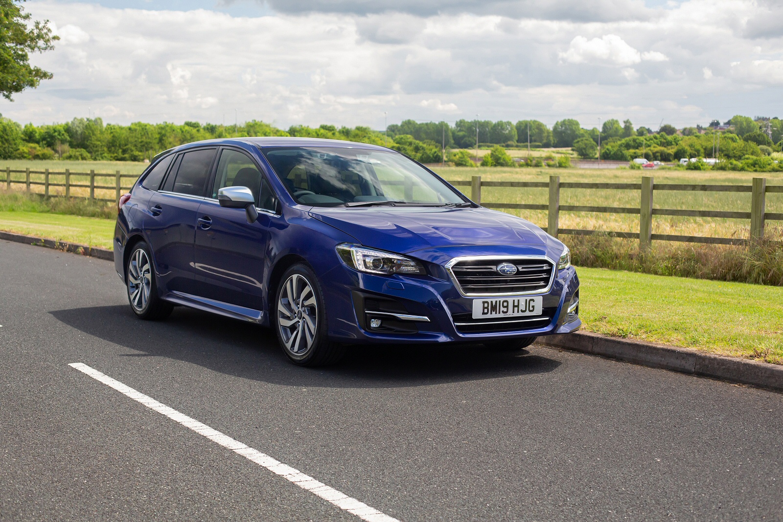 Used Subaru Levorg (2017 - 2022) + Guide - Image 1