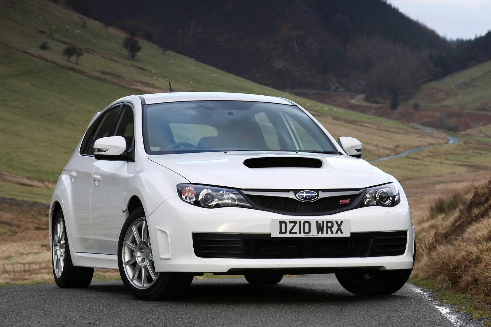 Used Subaru WRX Sti (2008 - 2013) + Guide - Image 1