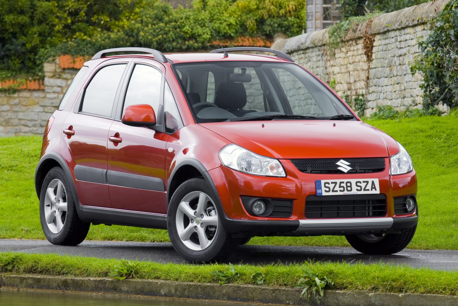 Used Suzuki SX4 (2006 - 2010) + Guide - Image 1