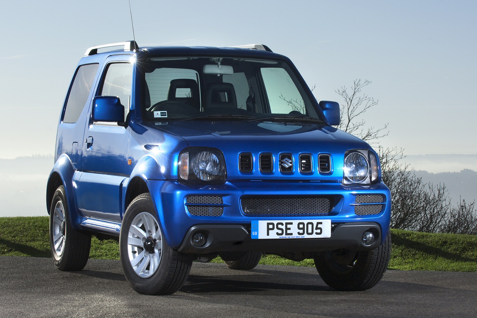 Used Suzuki Jimny (1998 - 2018) + Guide - Image 1
