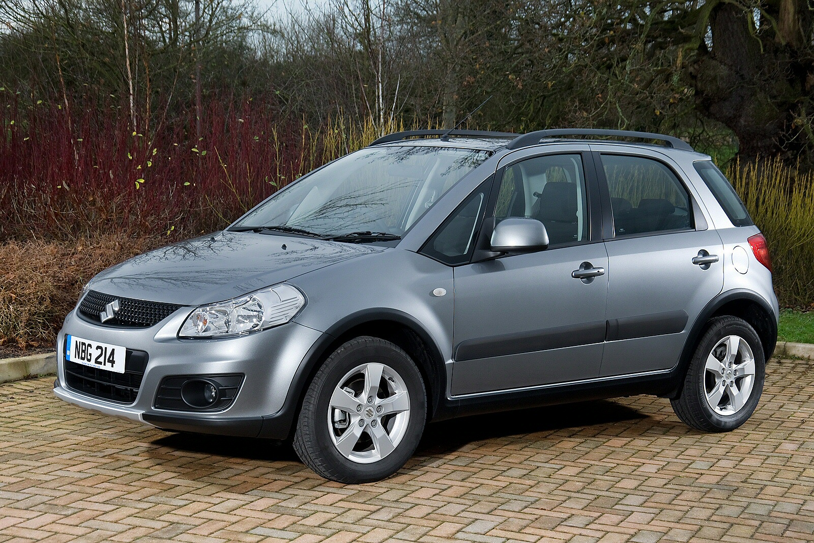 Used Suzuki SX4 (2010 - 2013) + Guide - Image 1
