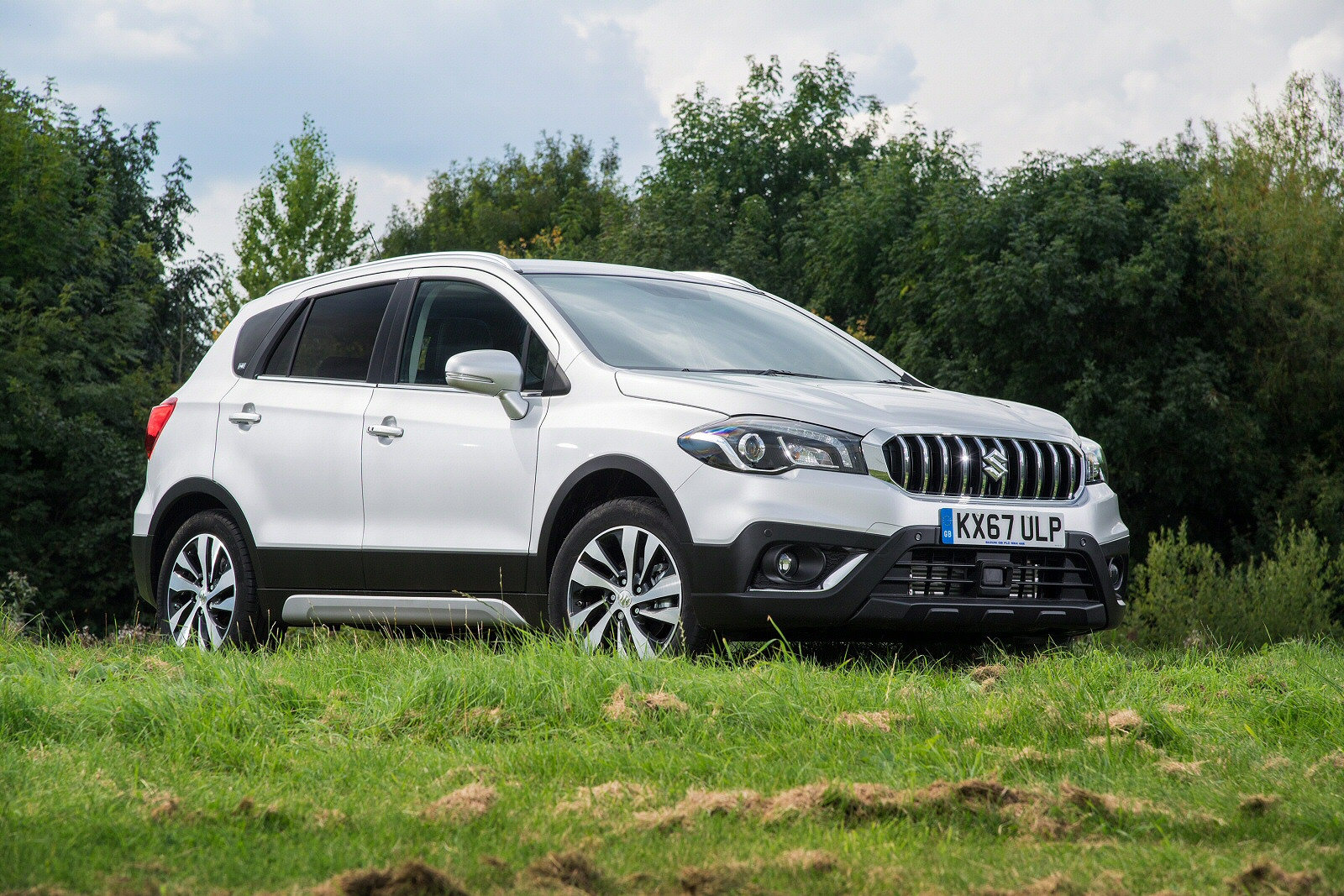 Used Suzuki SX4 S-Cross (2016 - 2019) + Guide - Image 1