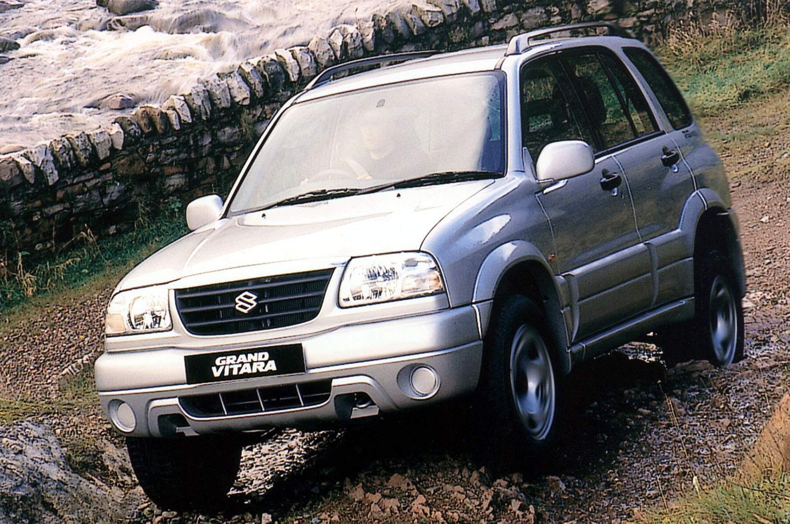 Used Suzuki Grand Vitara (1998 - 2006) + Guide - Image 1