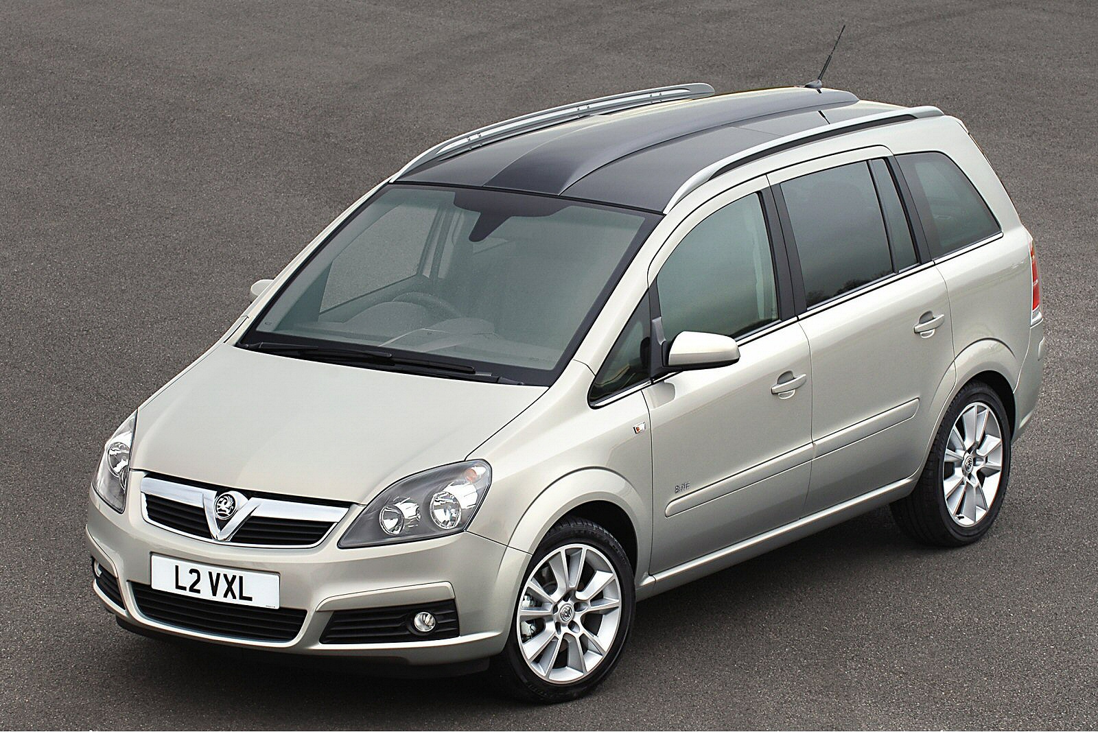 Used Vauxhall Zafira (2005 - 2014) + Guide - Image 1