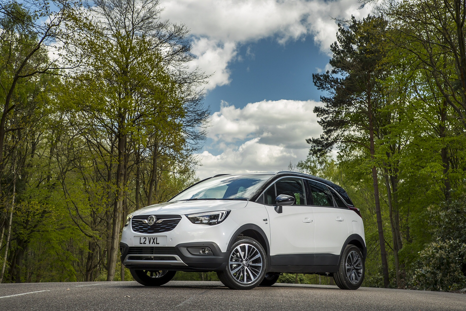 Used Vauxhall Crossland X (2017 - 2020) + Guide - Image 1