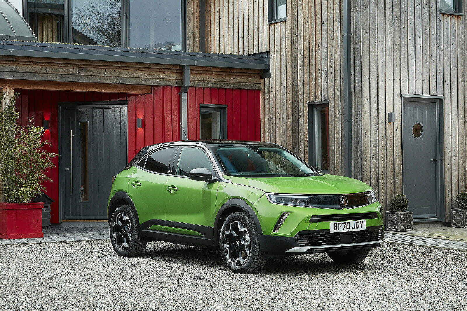 Used Vauxhall Mokka-e & Mokka Electric (2020 - 2024) + Guide - Image 1