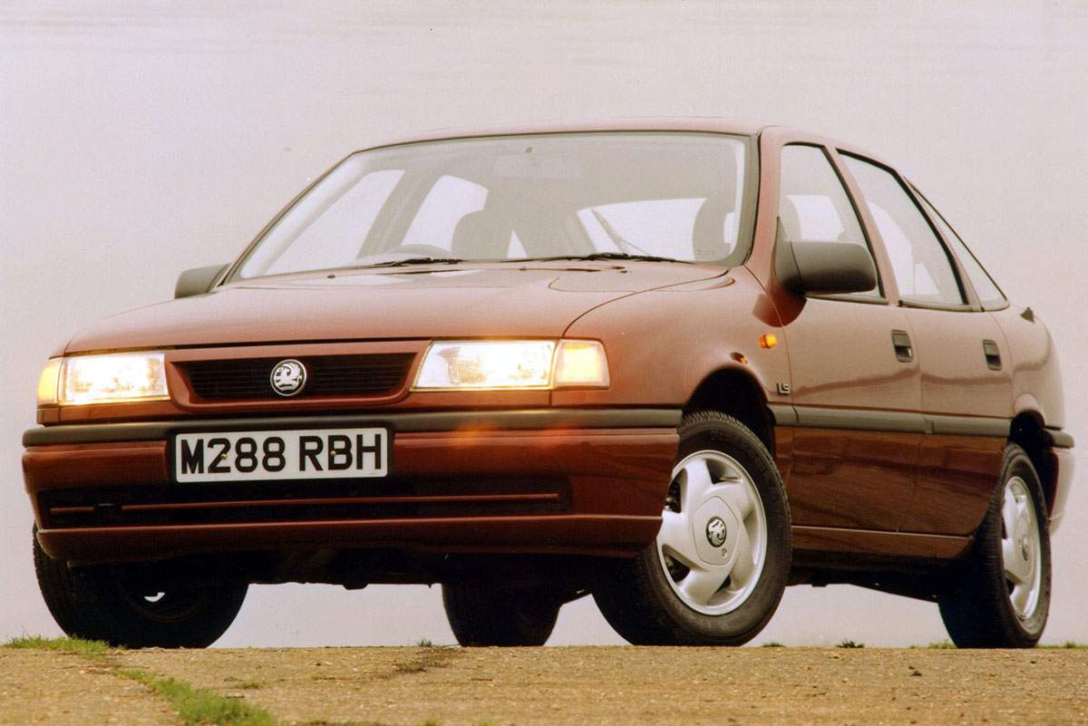 Used Vauxhall Cavalier Mark II (1988 - 1995) + Guide - Image 1