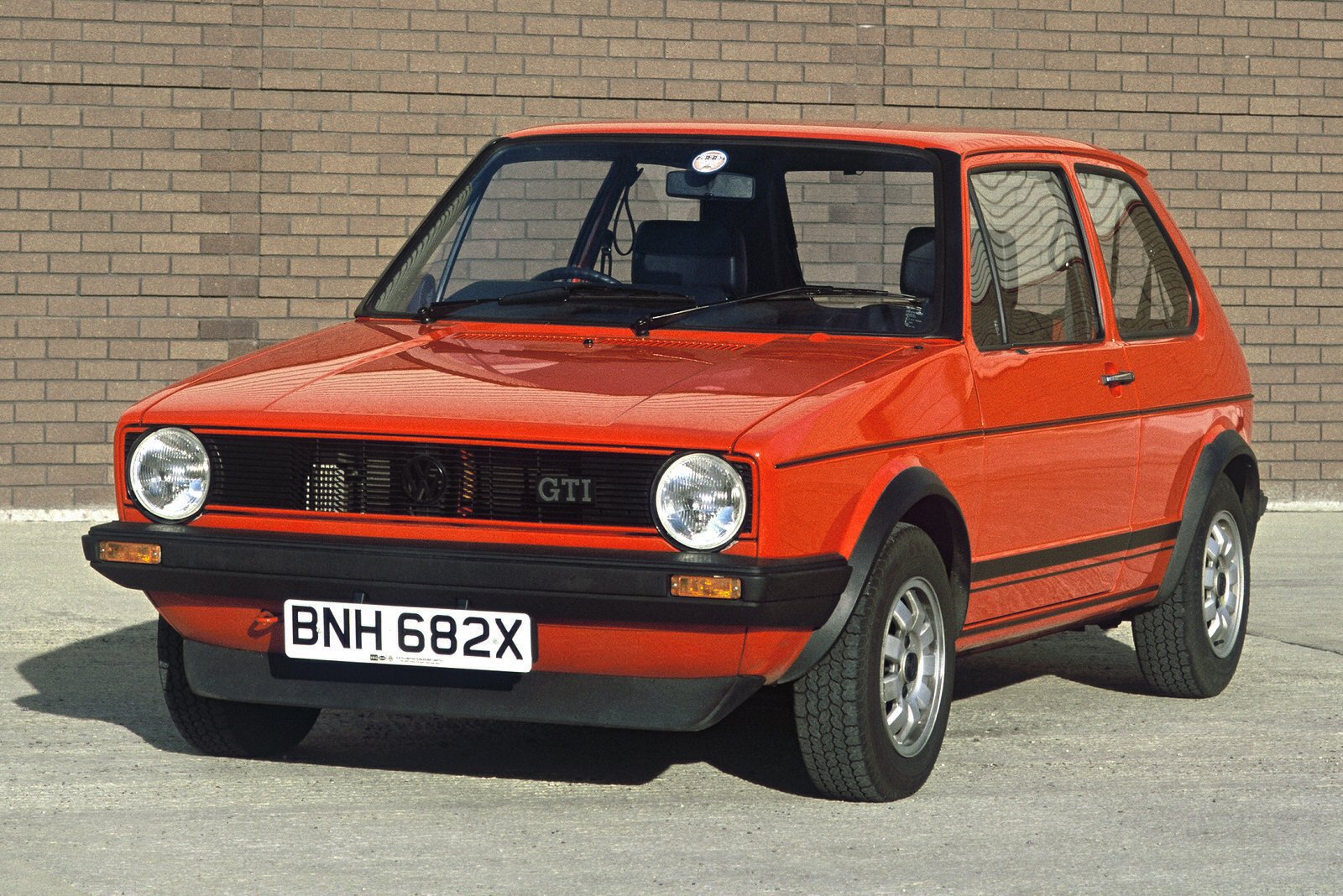 Used Volkswagen Golf GTI MK 1 & MK 2 (1977 - 1992) + Guide - Image 1