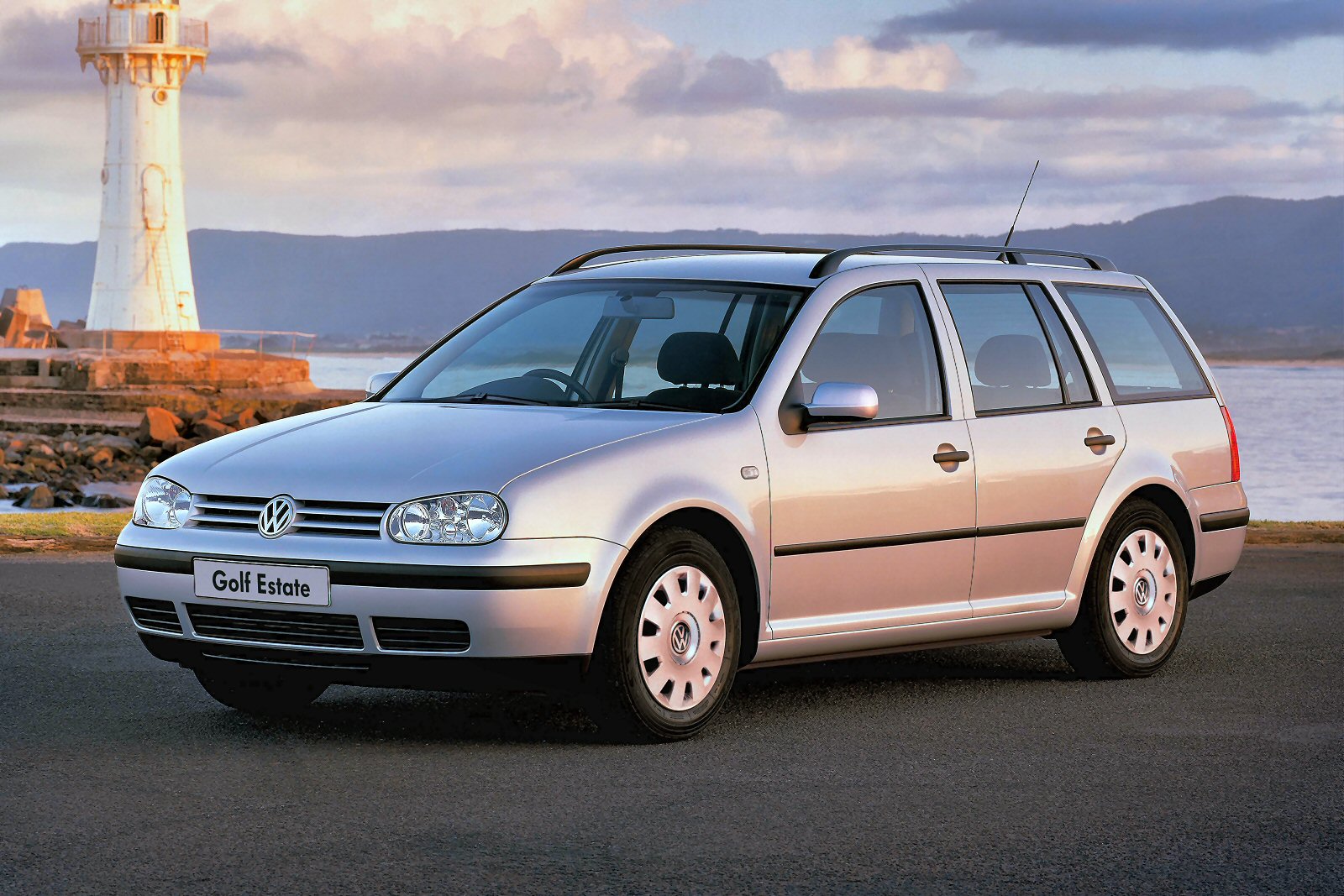 Used Volkswagen Golf MK 4 Estate (1999 - 2004) + Guide - Image 1