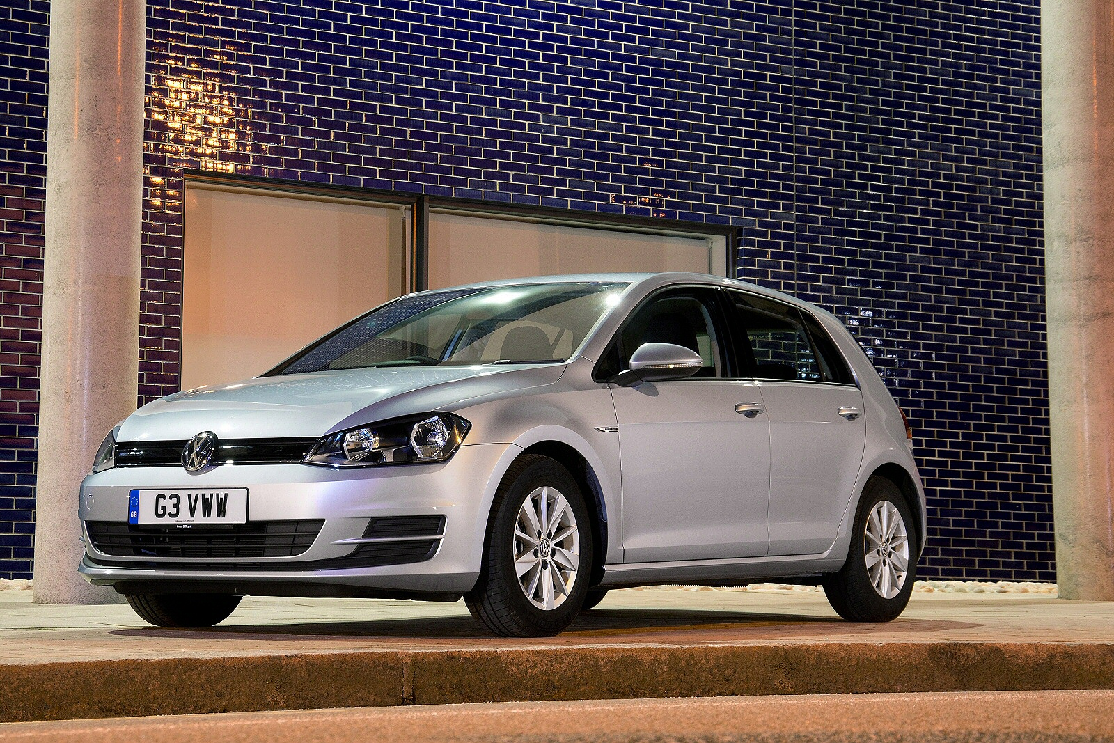 Used Volkswagen Golf MK 7 (2013 - 2016) + Guide - Image 1