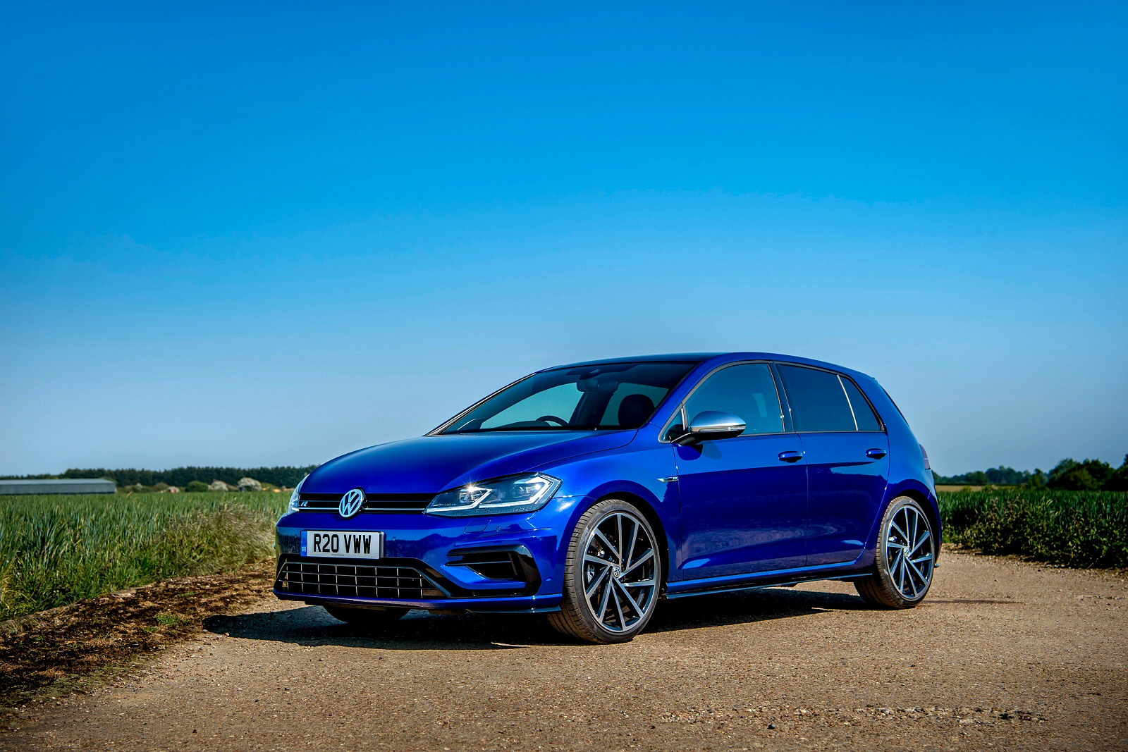 Used Volkswagen Golf R (2013 - 2019) + Guide - Image 1