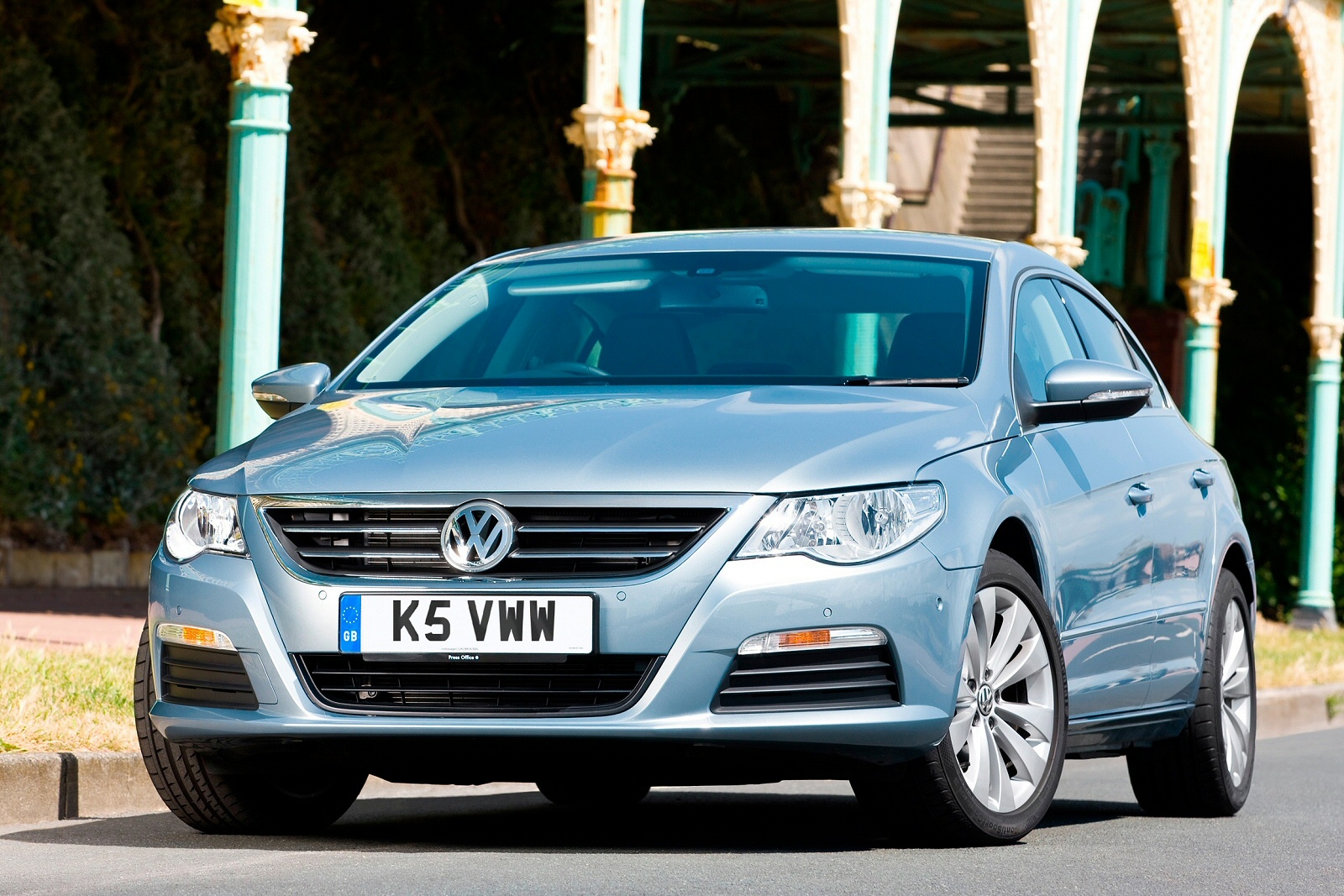 Used Volkswagen Passat CC (2008 - 2012) + Guide - Image 1