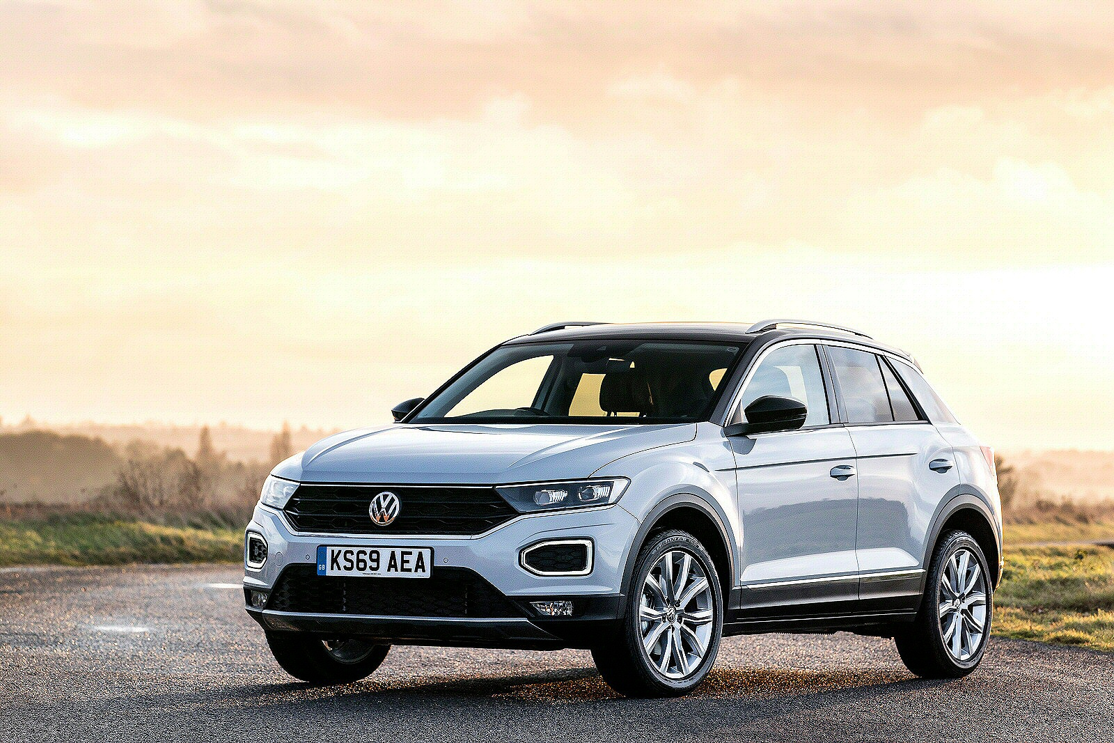 Used Volkswagen T-Roc (2017 - 2021) + Guide - Image 1