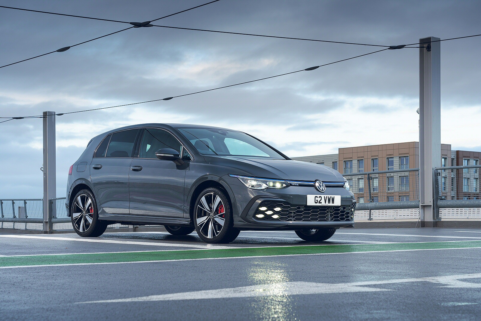 Used Volkswagen Golf GTE (2020 - 2024) + Guide - Image 1