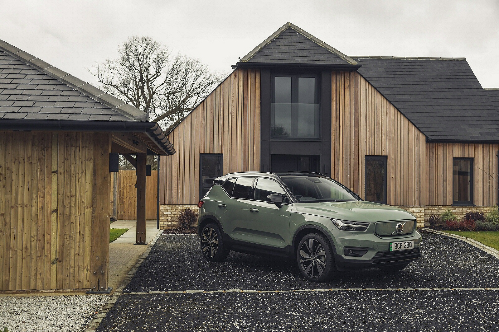 Used Volvo XC40 Recharge Pure Electric (2020 - 2023) + Guide - Image 1