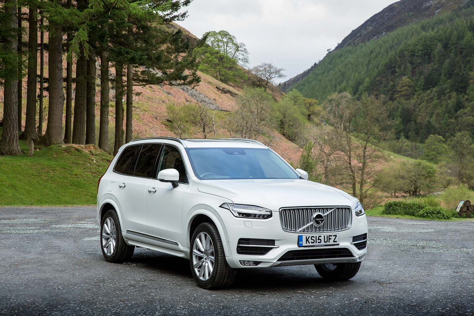 Used Volvo XC90 (2014 - 2018) + Guide - Image 1