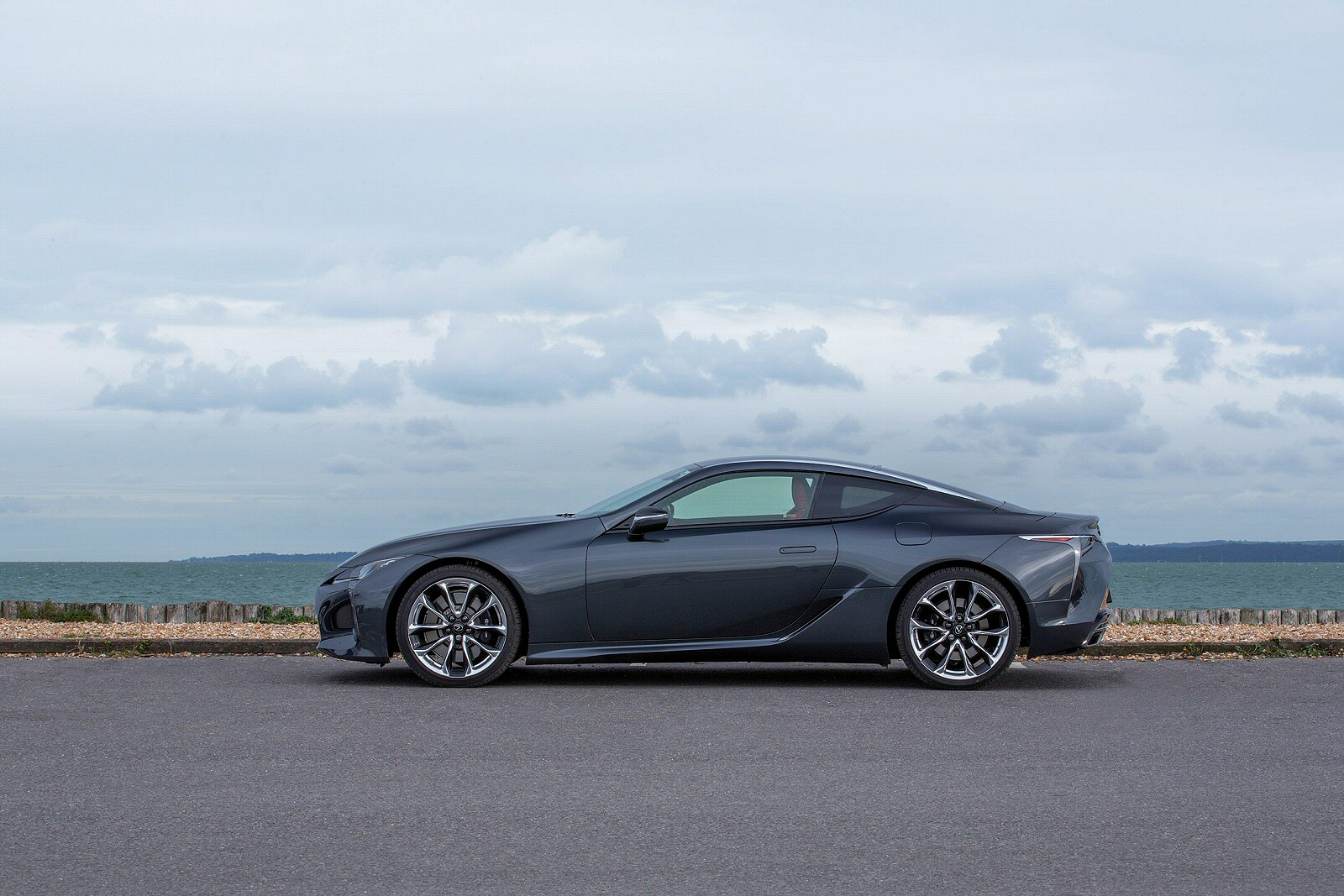 Used Lexus LC Coupe (2020 - 2024) + Guide - Image 1