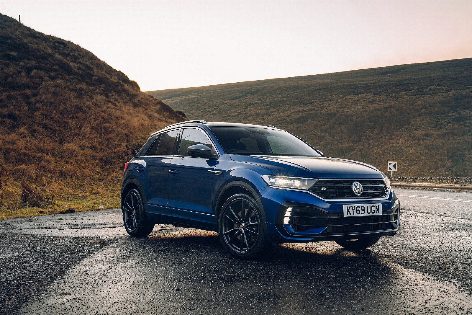 Used Volkswagen T-Roc R (2019 - 2025) + Guide - Image 1