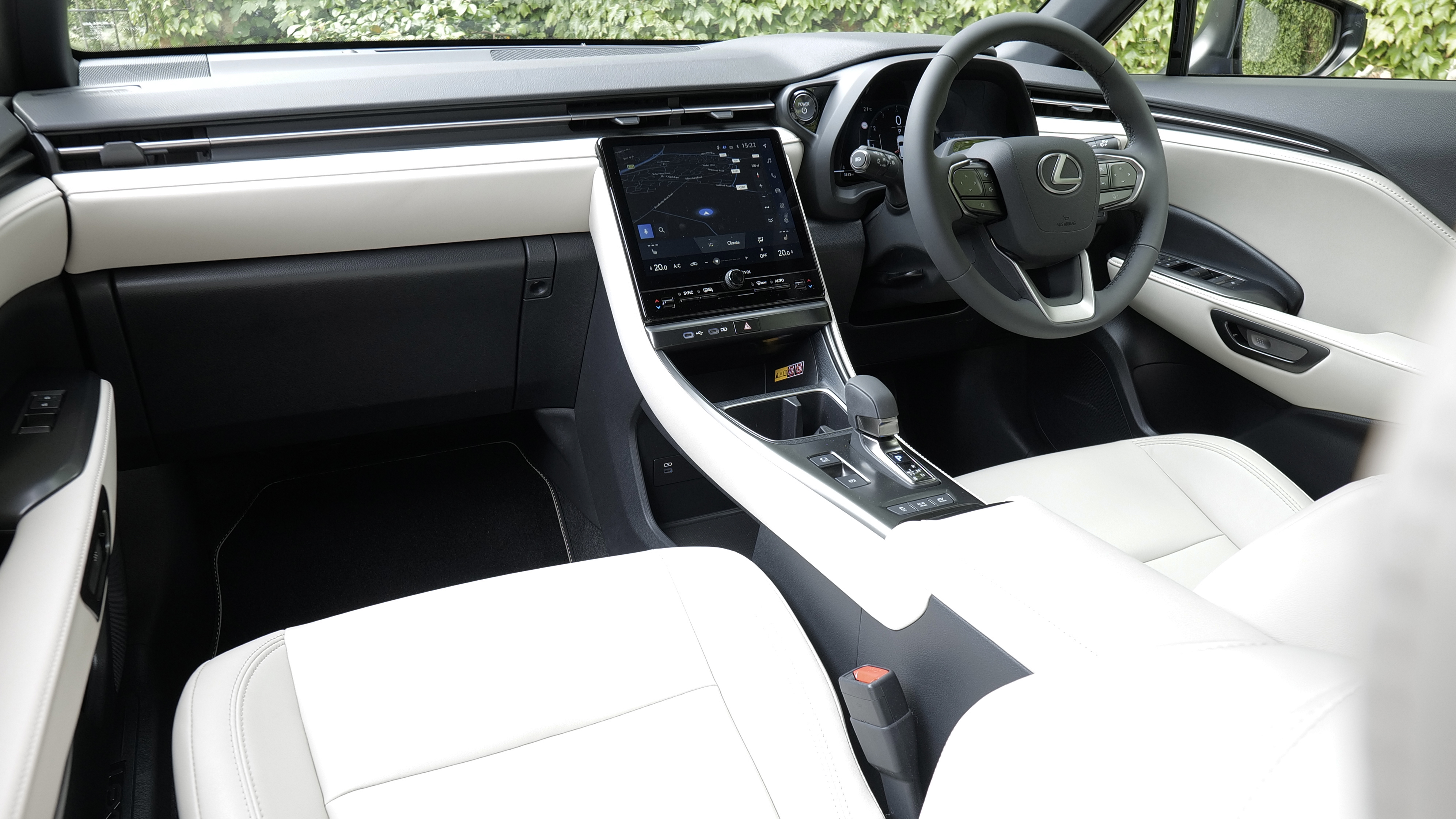 LEXUS LBX HATCHBACK 1.5 Urban 5dr E-CVT