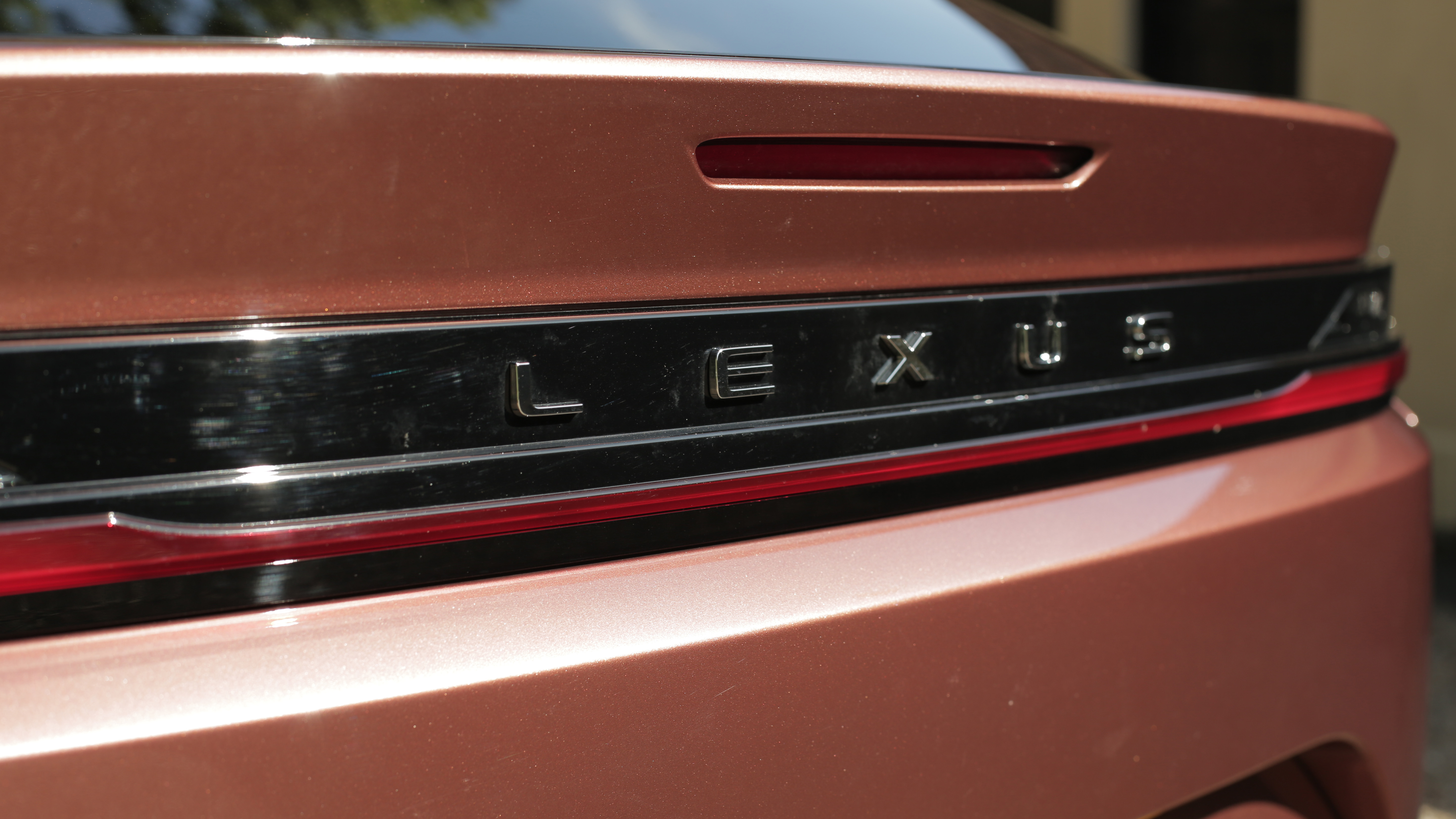 LEXUS RZ ELECTRIC ESTATE 500e 280kW Premium+ 77 kWh 5dr Auto [20"/BiTone]